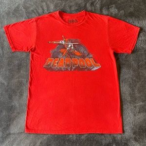 MARVEL COMICS Deadpool T-Shirt